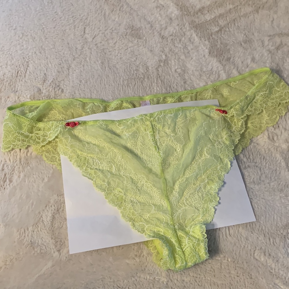 Size 4X / 26/28 Cacique Cheeky lace neon panty - Picture 3 of 5